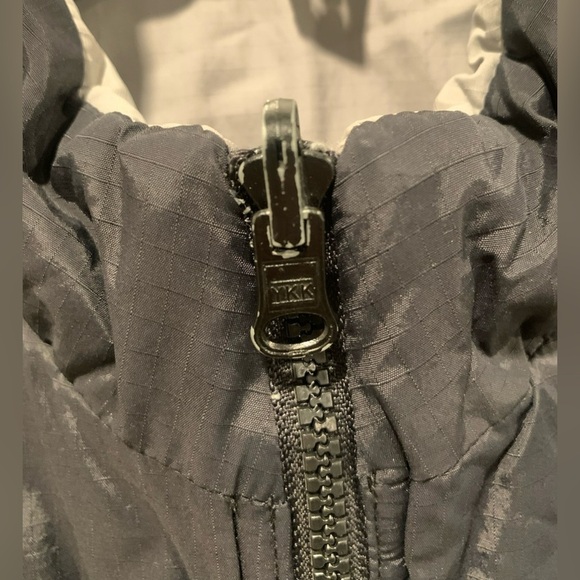 Vintage Men’s Ralph Lauren Black/Gray Reversible Vest, Nylon & Cotton; Size M - Picture 9 of 12